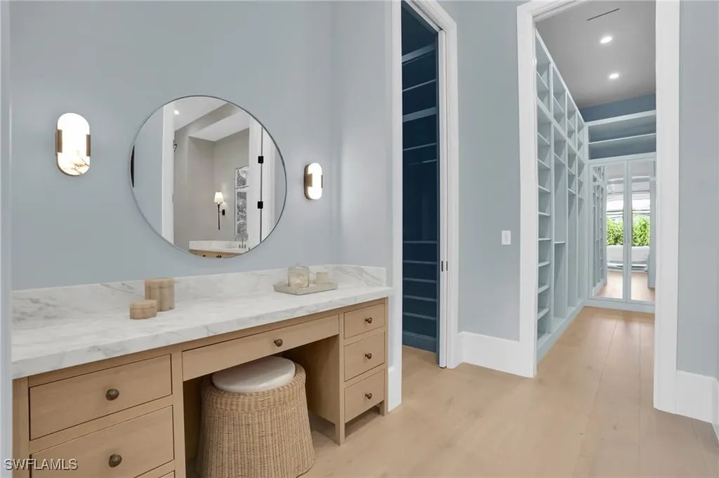 555 Whispering Pine Lane Naples FL 34103