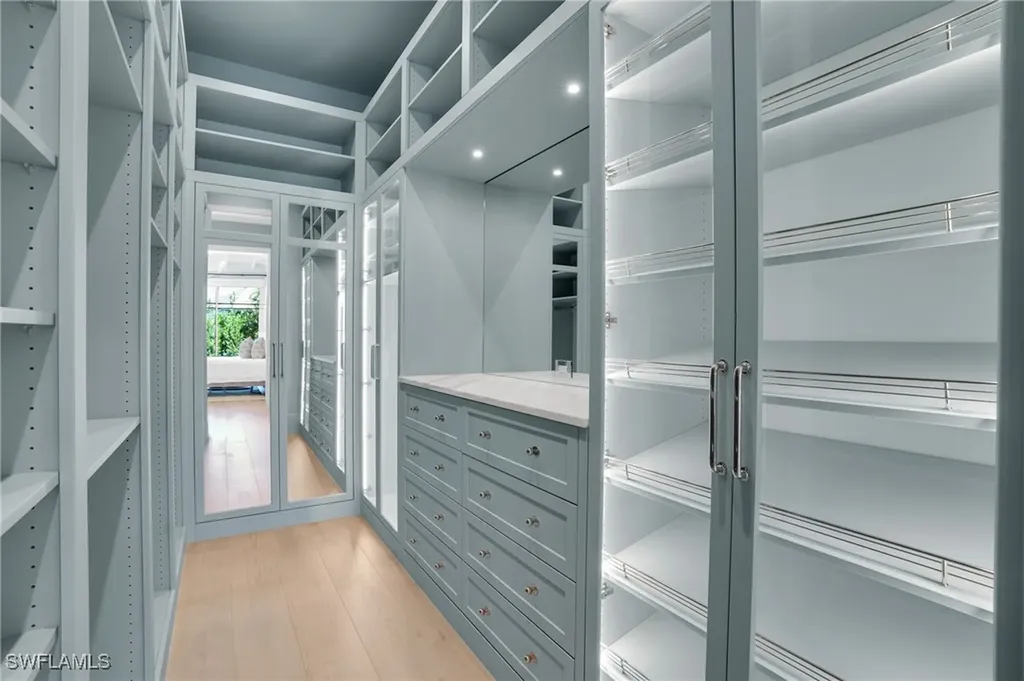 555 Whispering Pine Lane Naples FL 34103