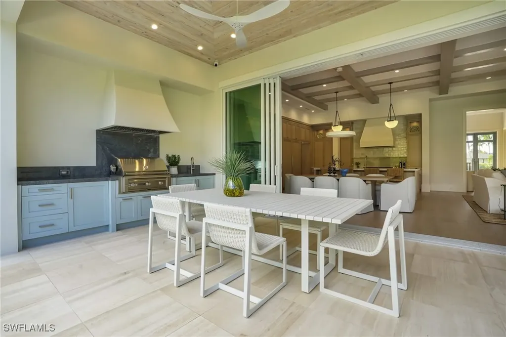 555 Whispering Pine Lane Naples FL 34103