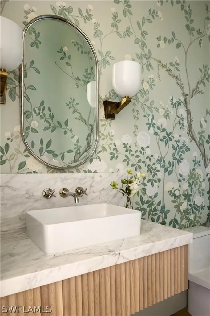 555 Whispering Pine Lane Naples FL 34103