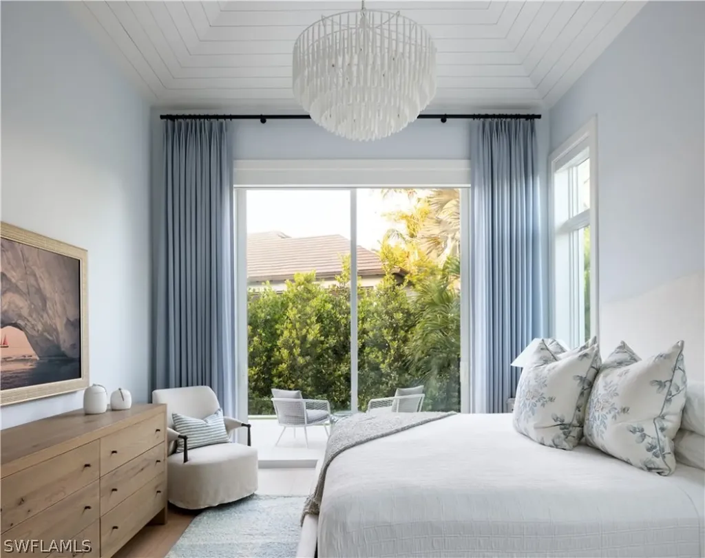 555 Whispering Pine Lane Naples FL 34103