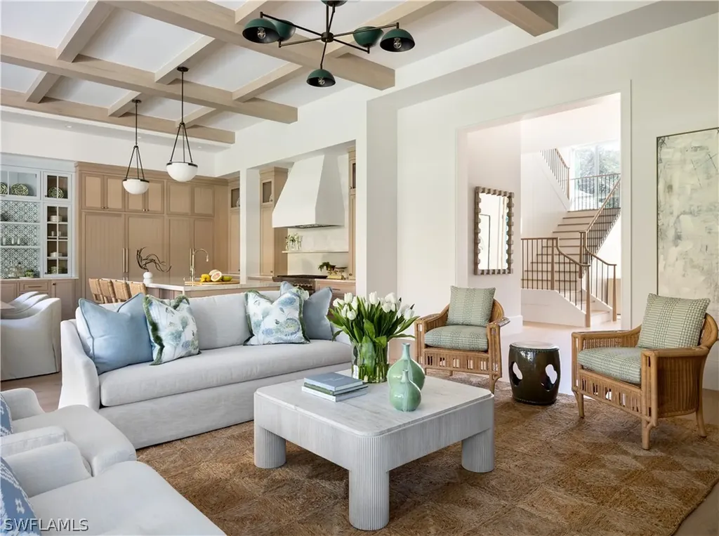 555 Whispering Pine Lane Naples FL 34103