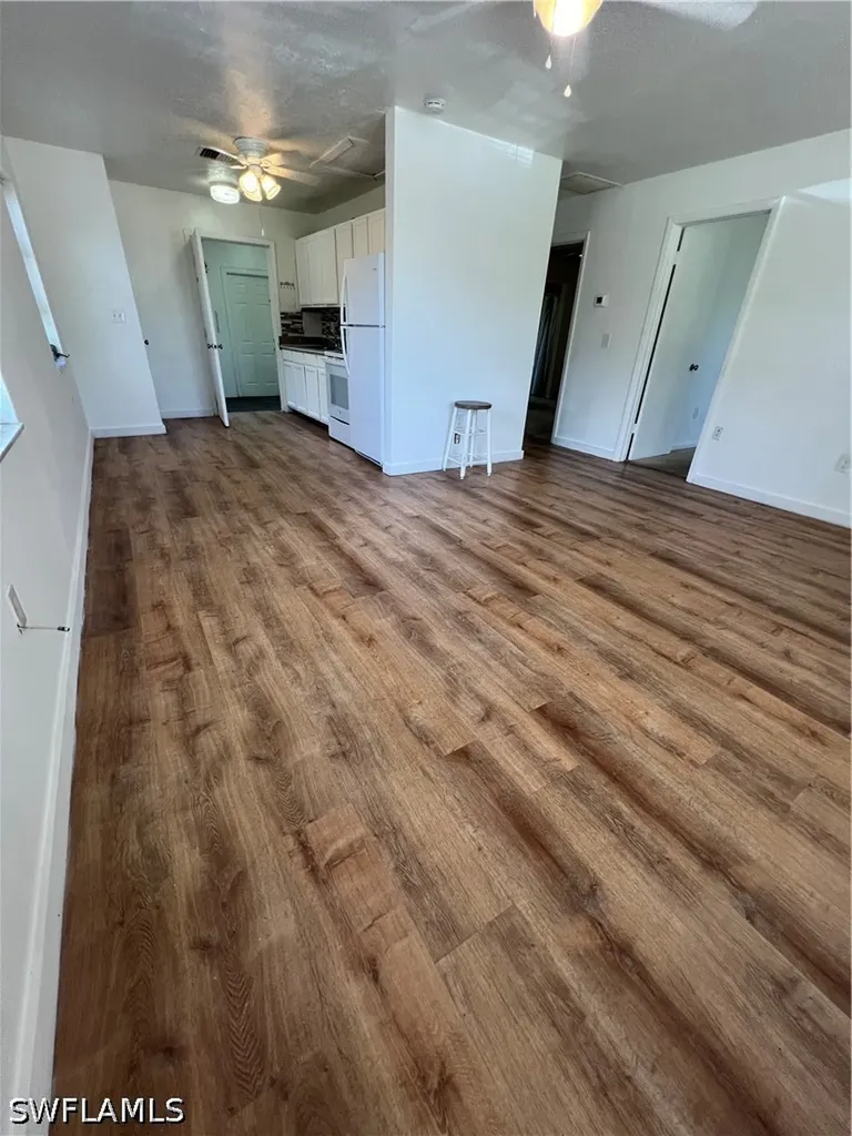 4538 Boabadilla Street Naples FL 34103