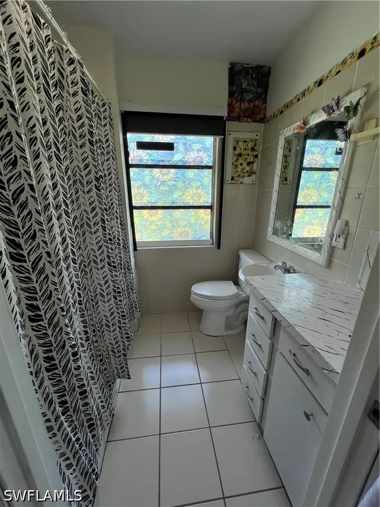 4538 Boabadilla Street Naples FL 34103