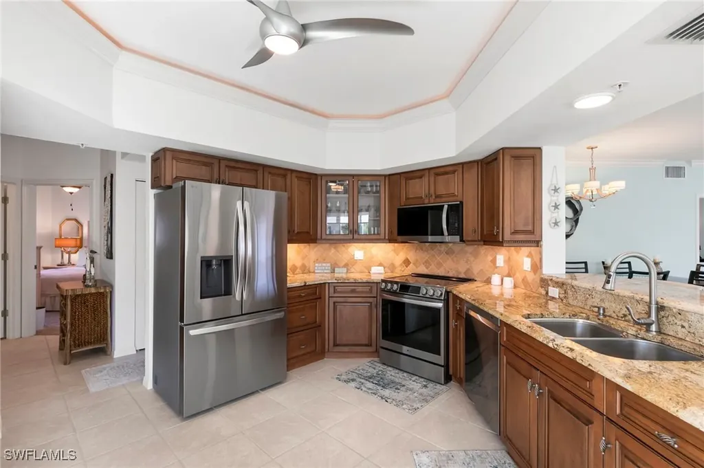 907 Panama Court Marco Island FL 34145