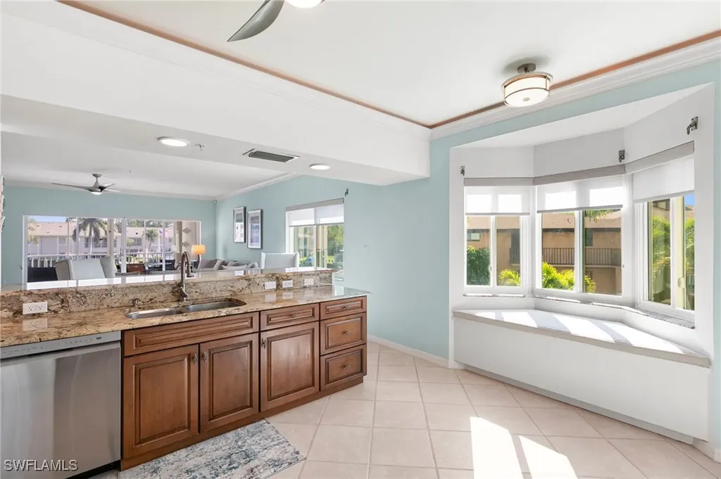 907 Panama Court Marco Island FL 34145