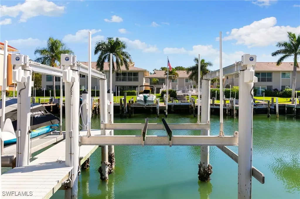 907 Panama Court Marco Island FL 34145
