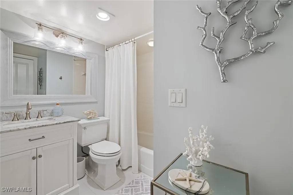 1538 Oyster Catcher Point Naples FL 34105