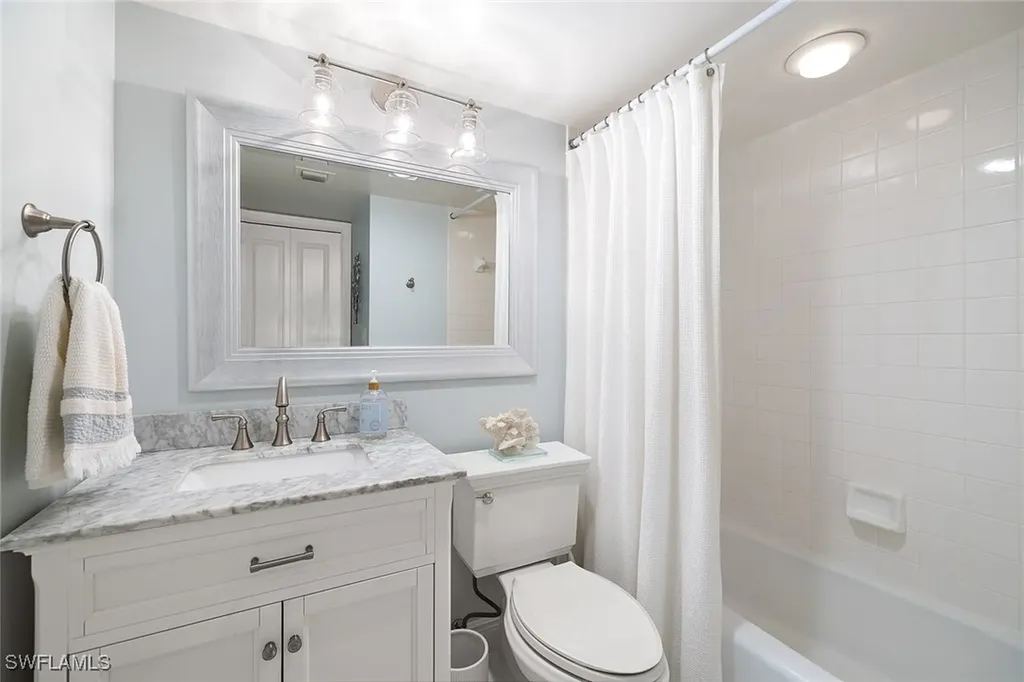 1538 Oyster Catcher Point Naples FL 34105