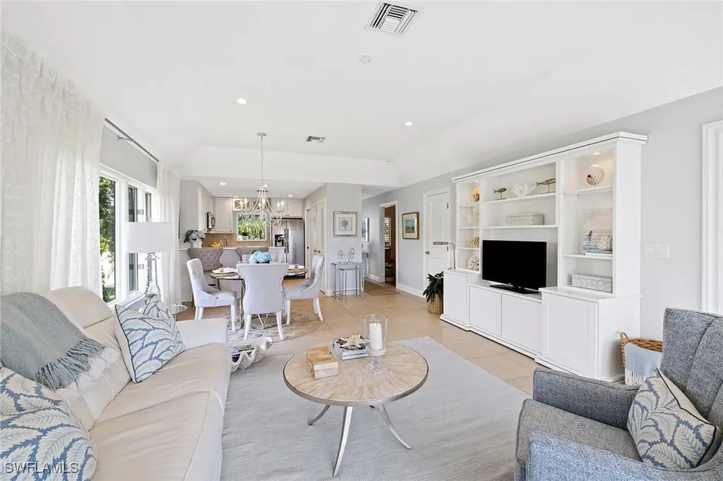 1538 Oyster Catcher Point Naples FL 34105