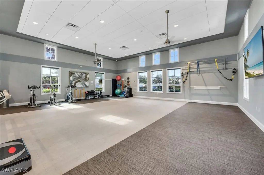 9028 Mayreau Way Naples FL 34114