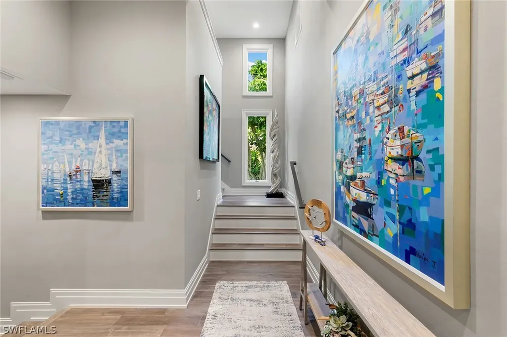 927 Barcarmil Way Naples FL 34110