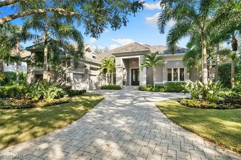 927 Barcarmil Way Naples FL 34110