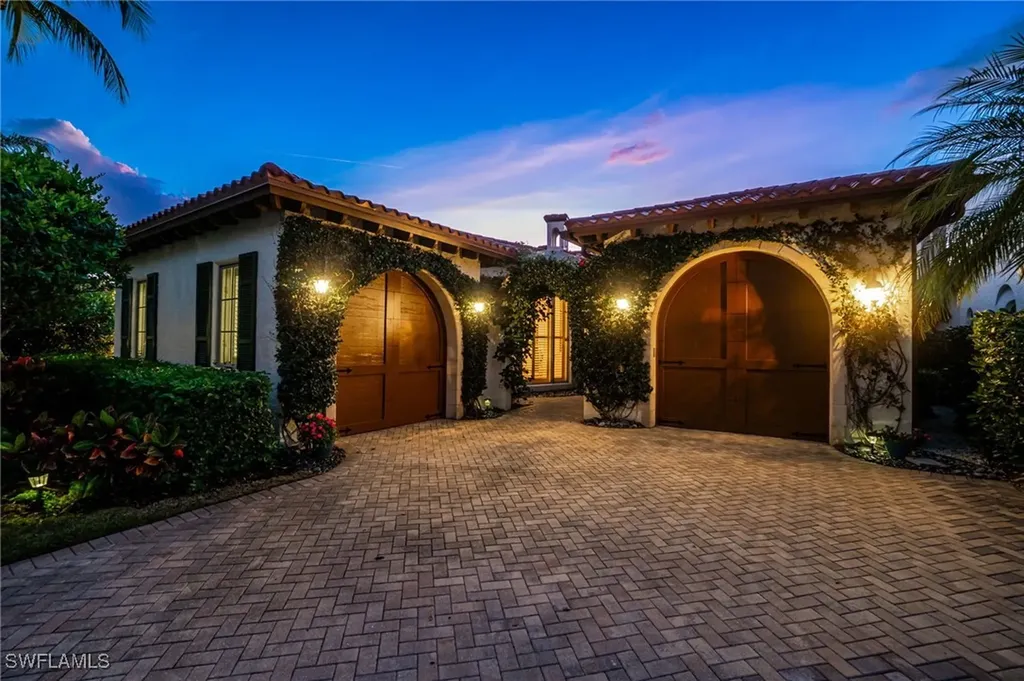 1327 Noble Heron Way Naples FL 34105