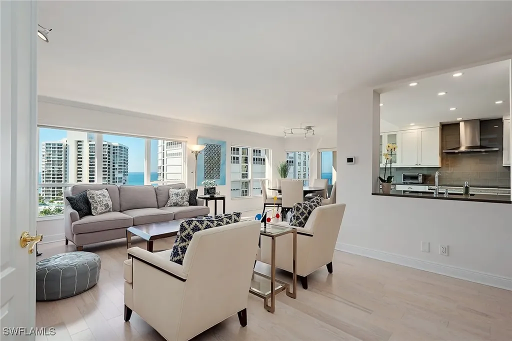 4451 Gulf Shore Boulevard N Naples FL 34103