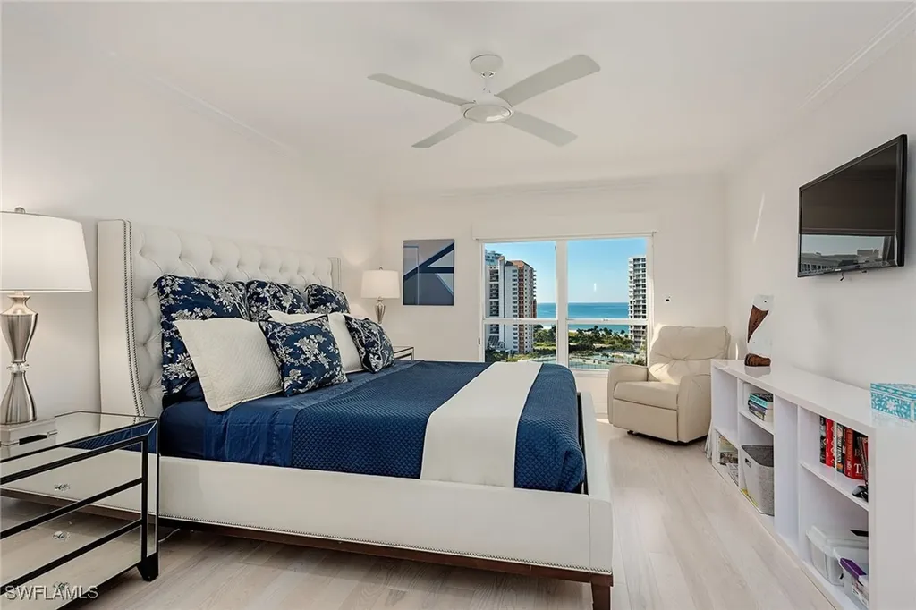 4451 Gulf Shore Boulevard N Naples FL 34103