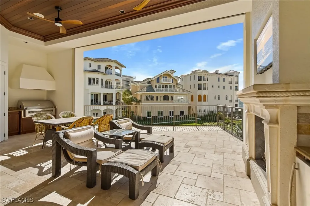 102 Felipe Lane Bonita Springs FL 34134