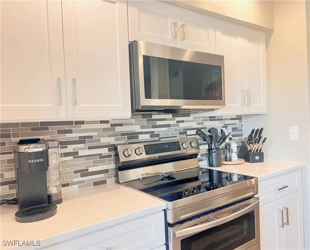 8555 Naples Heritage Drive Naples FL 34112