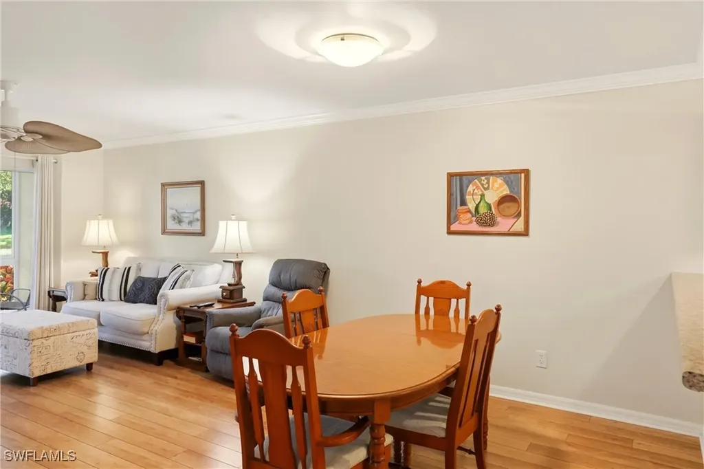 289 Robin Hood Circle Naples FL 34104