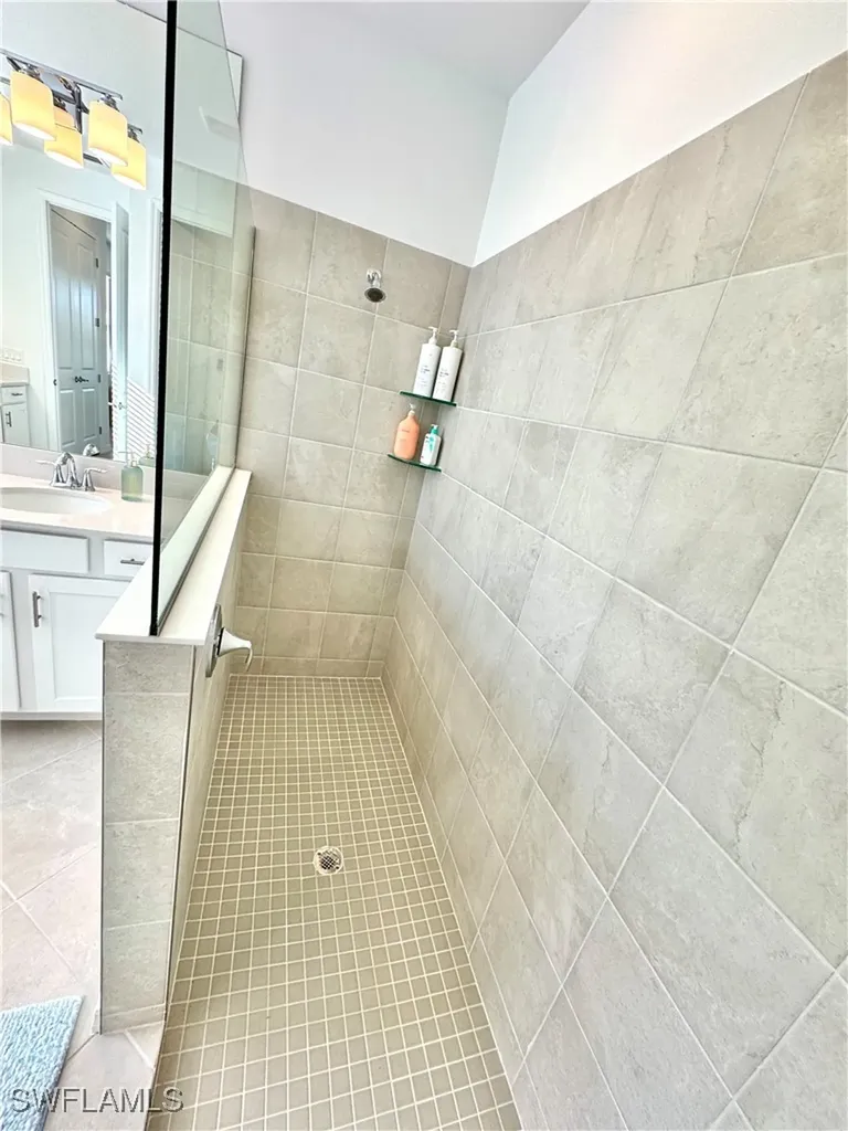 5376 Fancourt Links Way Ave Maria FL 34142