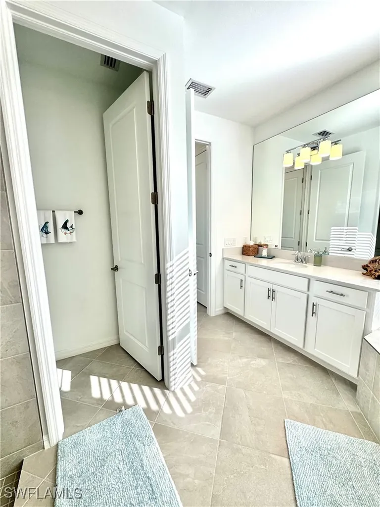 5376 Fancourt Links Way Ave Maria FL 34142