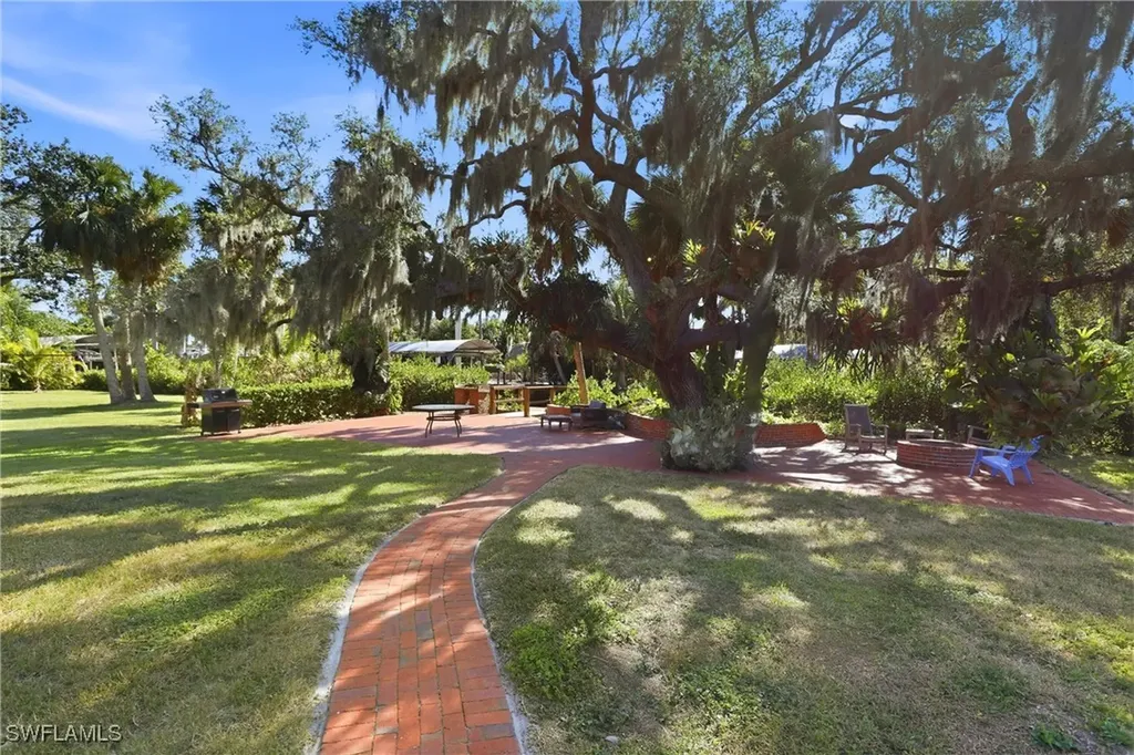 74 Aqua Lane North Fort Myers FL 33903