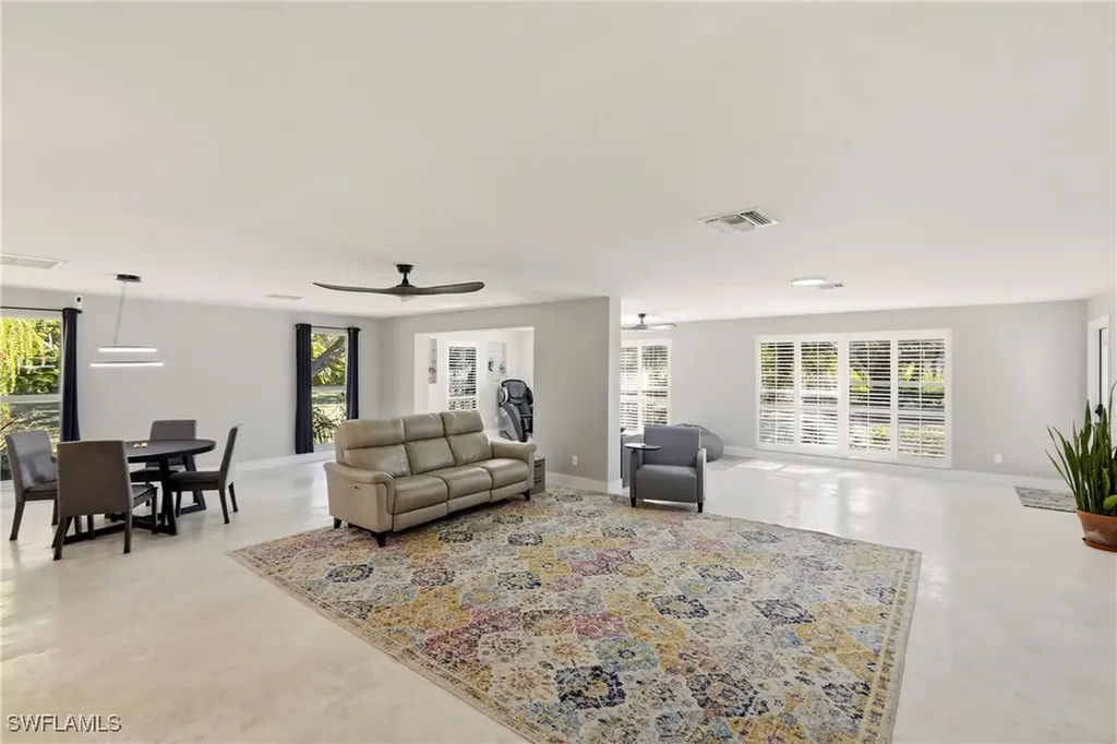 74 Aqua Lane North Fort Myers FL 33903