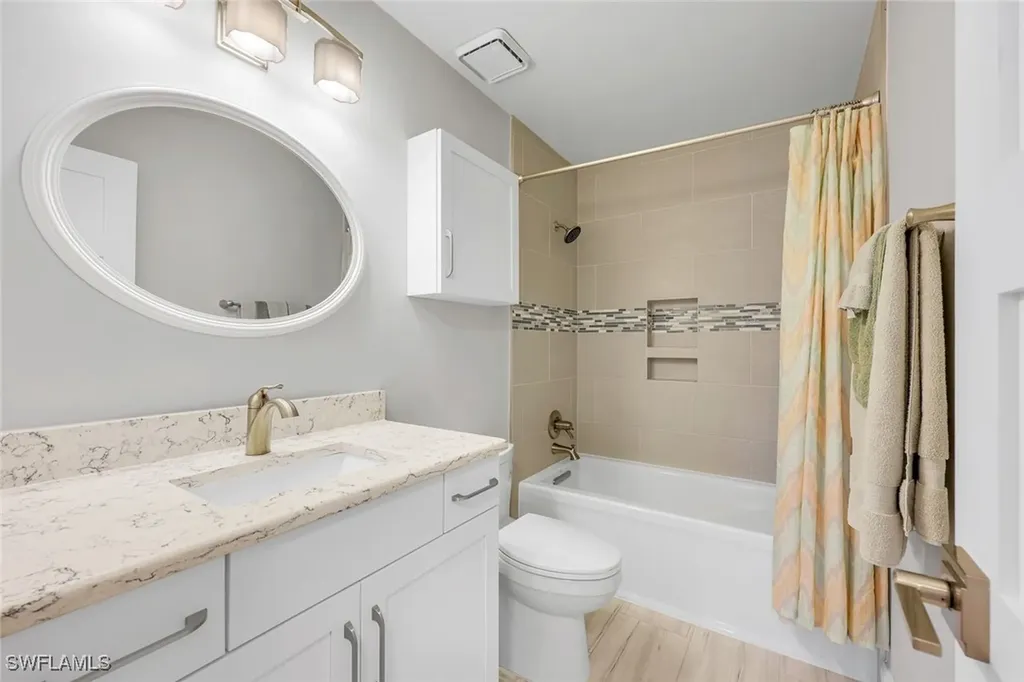 351 Emerald Bay Circle Naples FL 34110