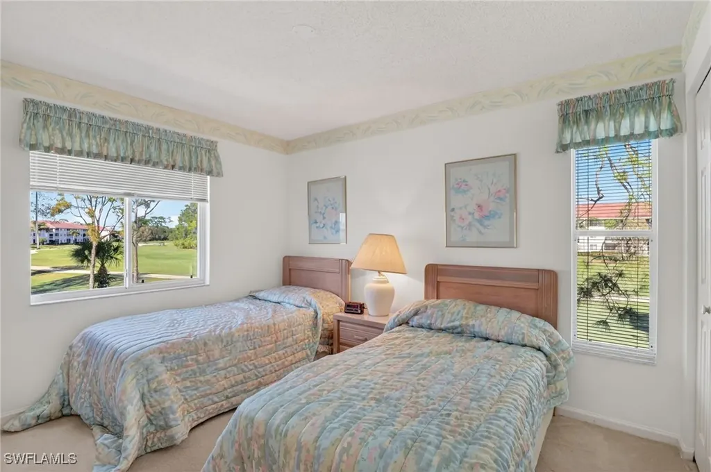 6945 Dennis Circle Naples FL 34104