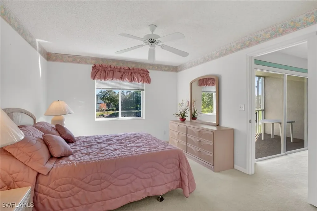 6945 Dennis Circle Naples FL 34104