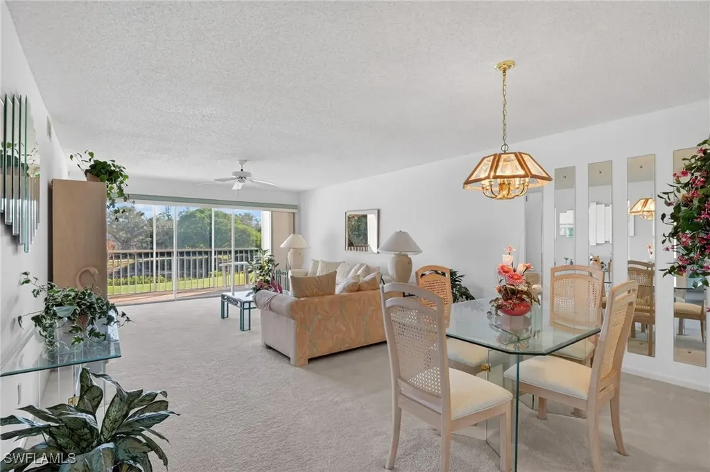 6945 Dennis Circle Naples FL 34104