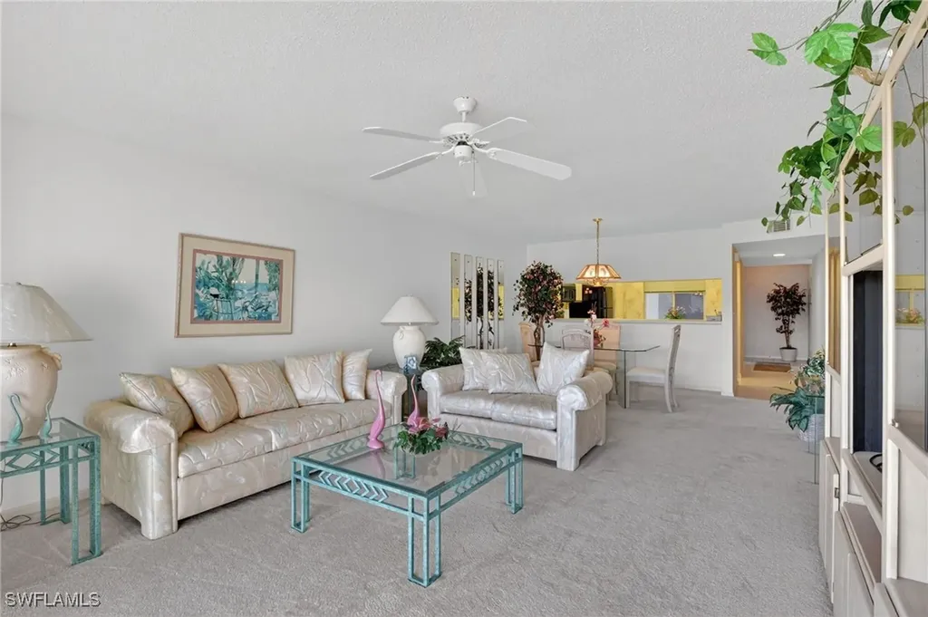 6945 Dennis Circle Naples FL 34104