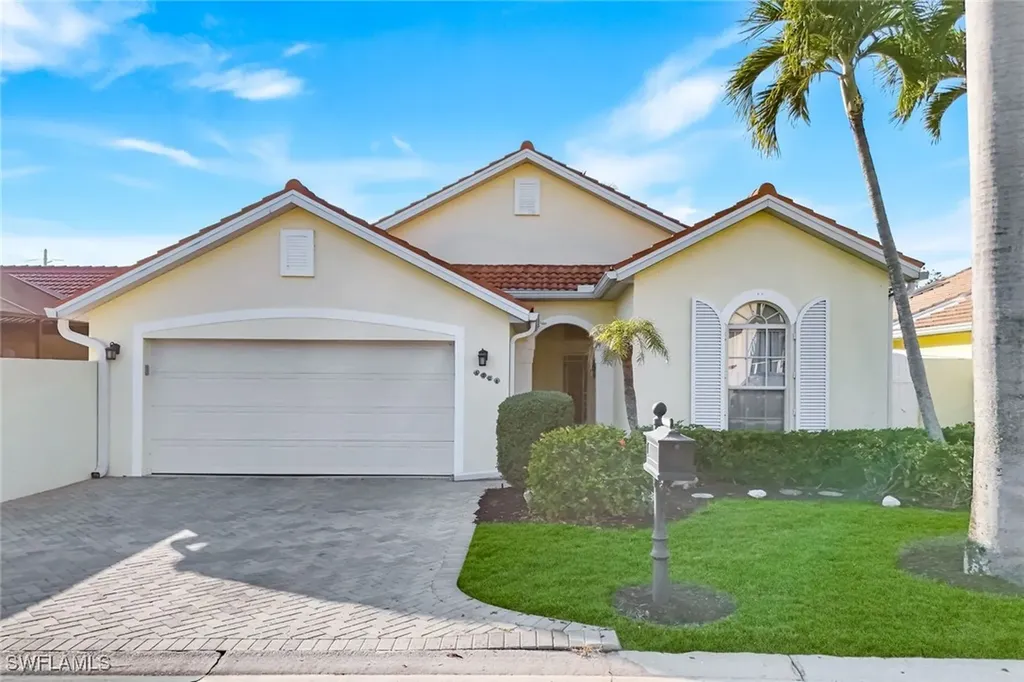 1201 Jardin Drive Naples FL 34104