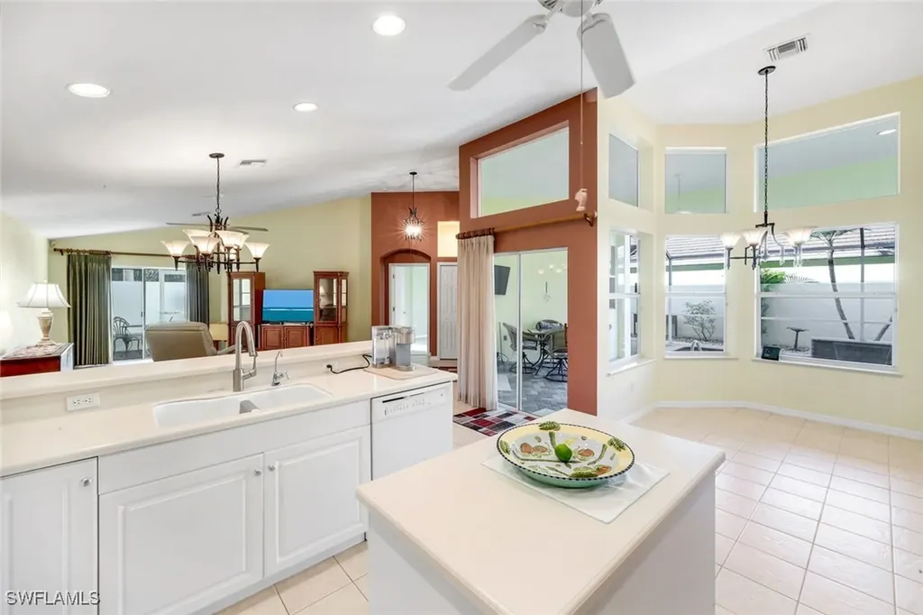 1201 Jardin Drive Naples FL 34104