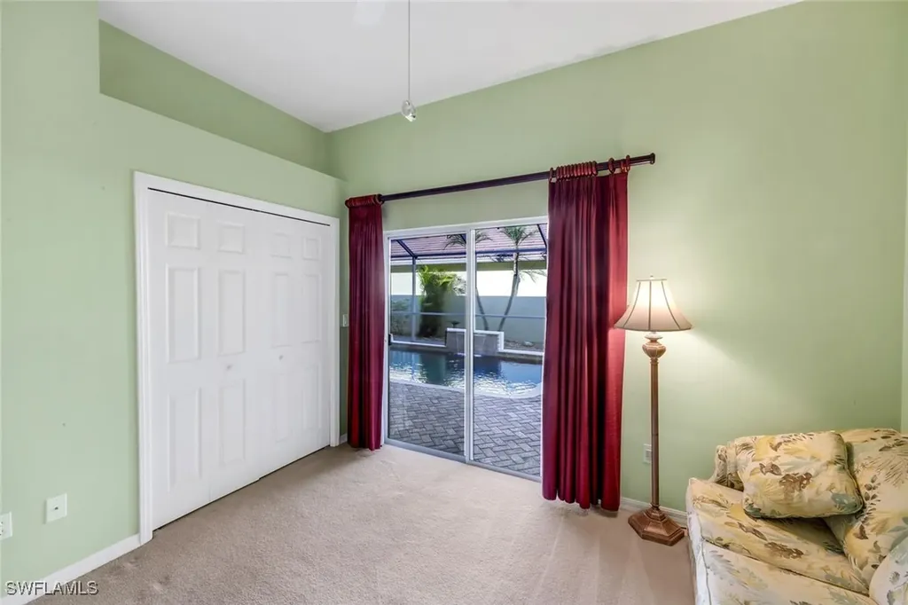 1201 Jardin Drive Naples FL 34104