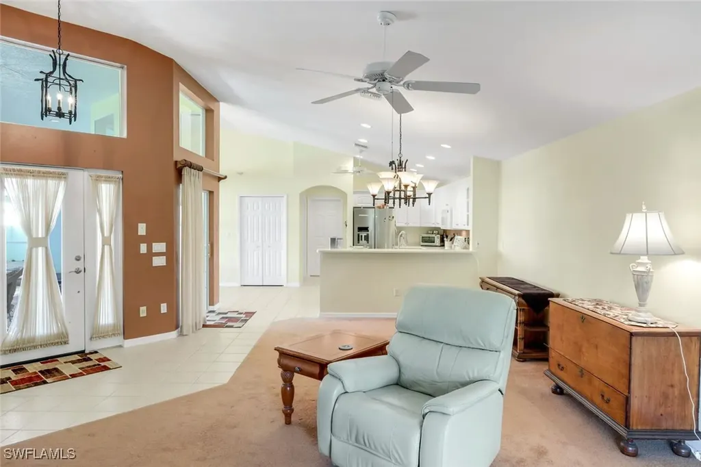 1201 Jardin Drive Naples FL 34104