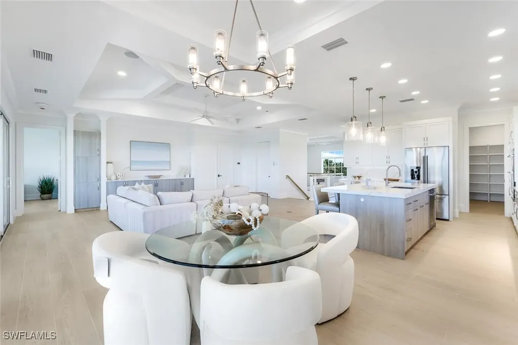 700 Waterside Drive Marco Island FL 34145