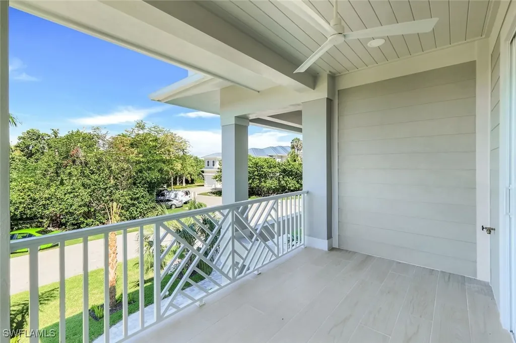 700 Waterside Drive Marco Island FL 34145