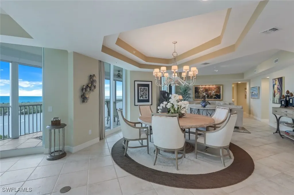 295 Grande Way Naples FL 34110
