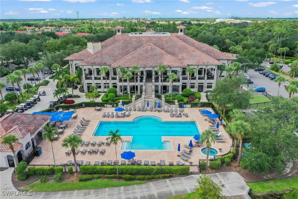 12592 Grandezza Circle Estero FL 33928