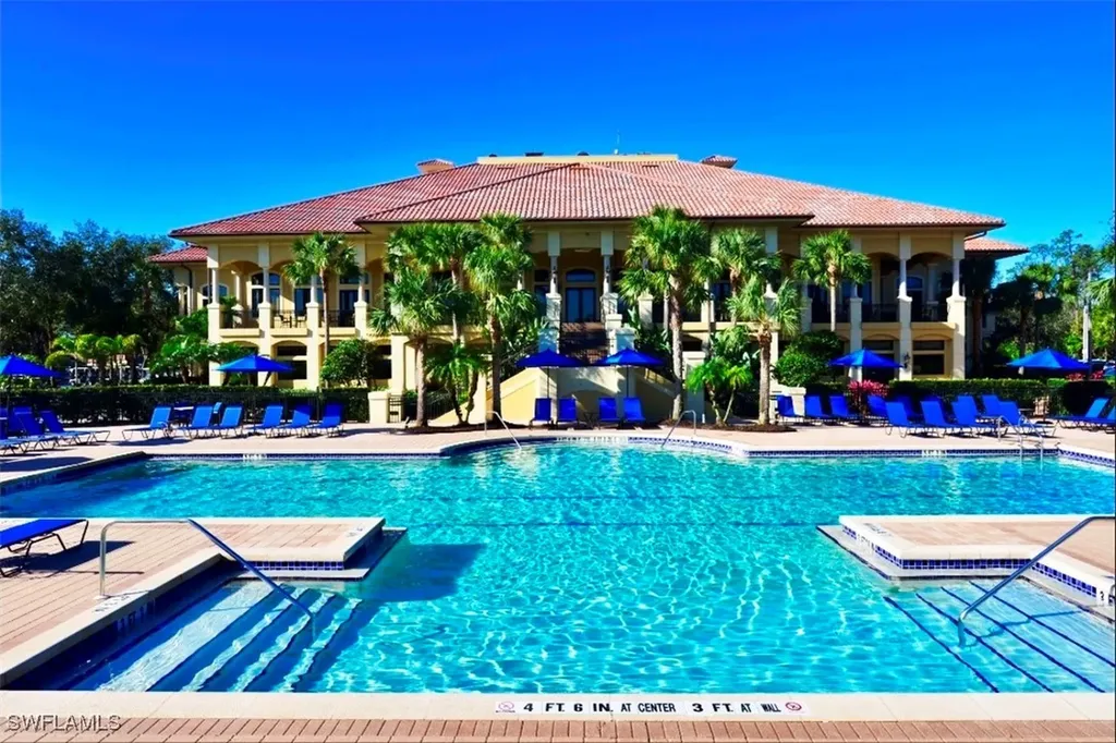 12592 Grandezza Circle Estero FL 33928