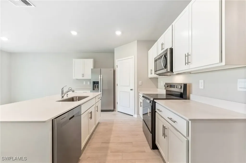 3021 N Lakewood Road Labelle FL 33935