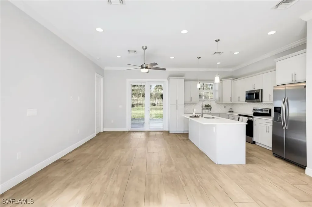 3625 26th Avenue SE Naples FL 34117