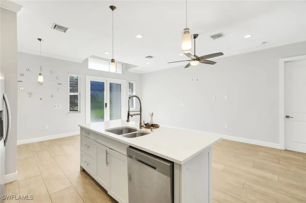 3625 26th Avenue SE Naples FL 34117