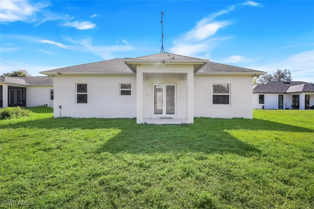 3625 26th Avenue SE Naples FL 34117