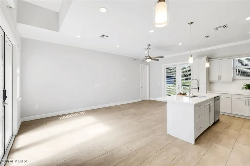 3625 26th Avenue SE Naples FL 34117