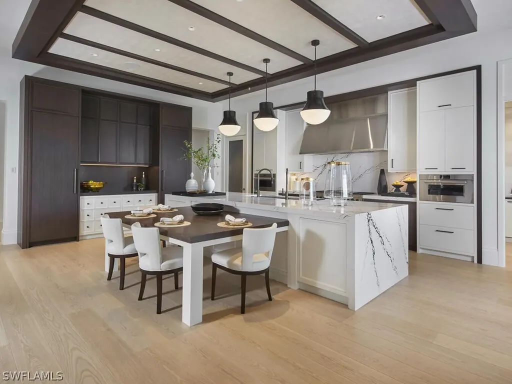 3220 Rum Row Naples FL 34102