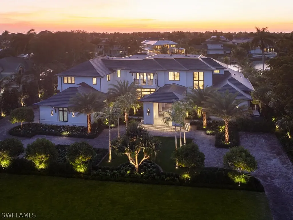 3220 Rum Row Naples FL 34102