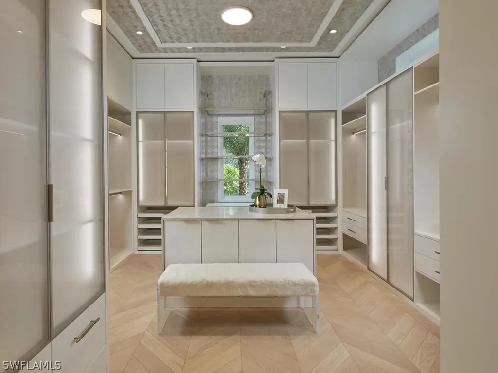 3220 Rum Row Naples FL 34102