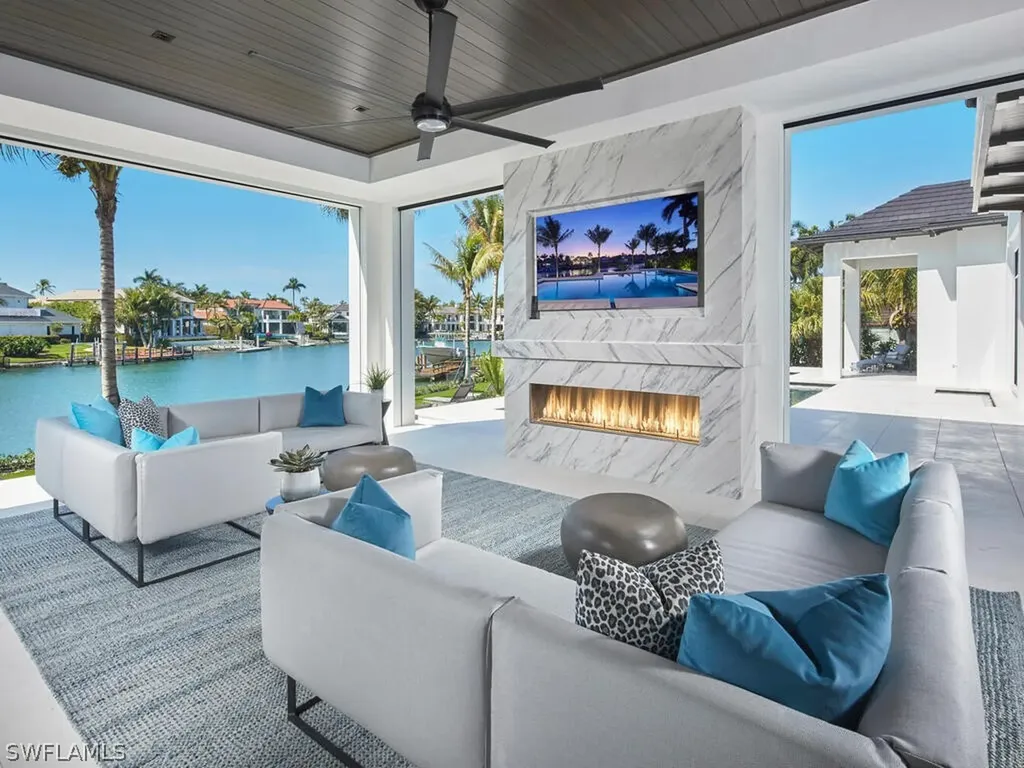 3220 Rum Row Naples FL 34102